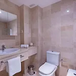 Appartement Canas Beach, Ground Floor First Line Beach, Golden Mile *