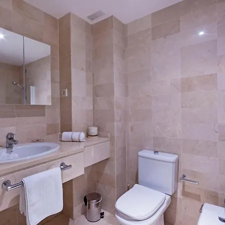 公寓 Canas Beach, Ground Floor First Line Beach, Golden Mile *
