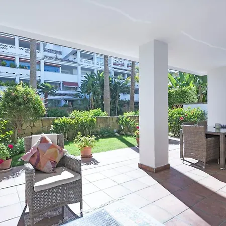 Lägenhet Canas Beach, Ground Floor First Line Beach, Golden Mile