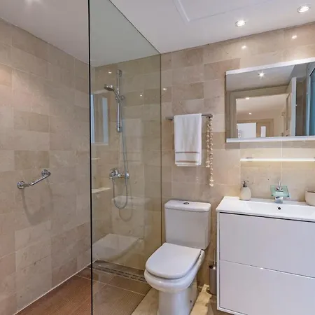 Canas Beach, Ground Floor First Line Beach, Golden Mile Marbella