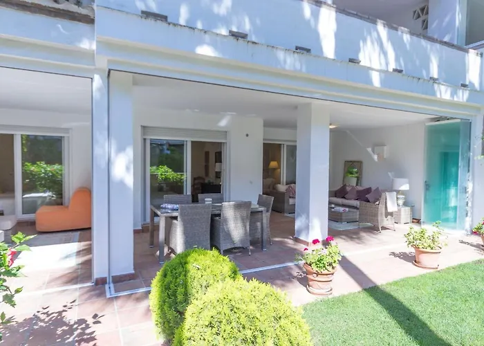 Canas Beach, Ground Floor First Line Beach, Golden Mile Apartamento Marbella