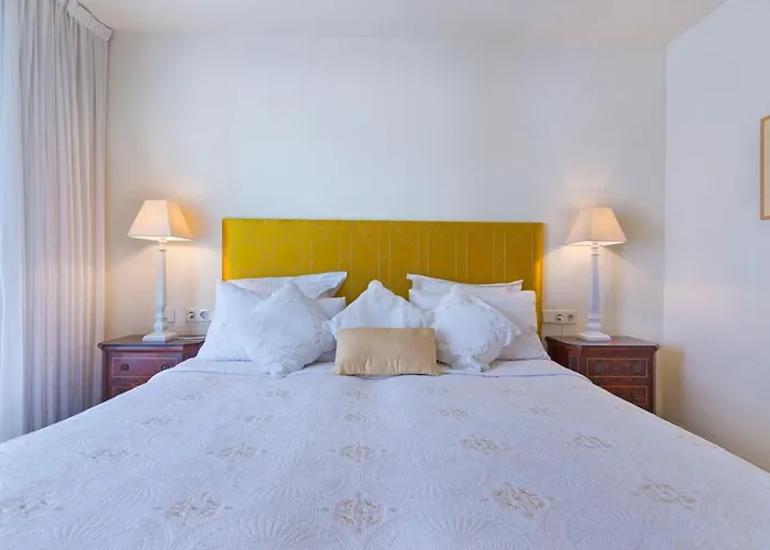 Canas Beach, Ground Floor First Line Beach, Golden Mile Апартаменты Марбелья