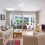 Canas Beach, Ground Floor First Line Beach, Golden Mile 아파트