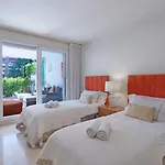 Canas Beach, Ground Floor First Line Beach, Golden Mile * 마르베야
